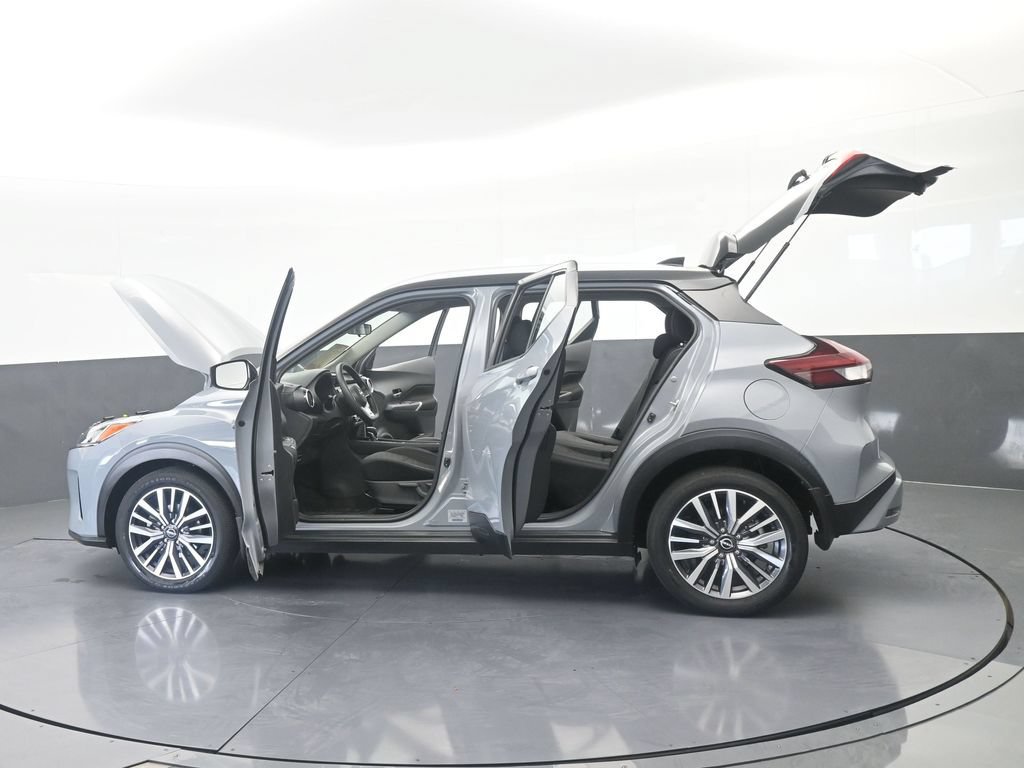 Used 2023 Nissan Kicks SV FWD image 72