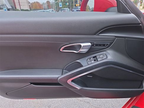 Used 2013 Porsche 911 Carrera image 18
