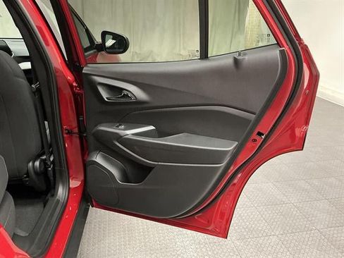 New 2026 Chevrolet Trax LS FWD image 28