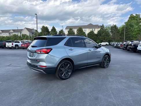 Used 2023 Chevrolet Equinox RS w/ RS Leather Package image 3