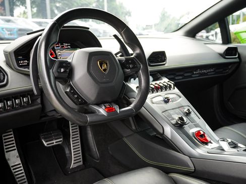 Used 2015 Lamborghini Huracan LP 610-4 AWD/4WD image 21
