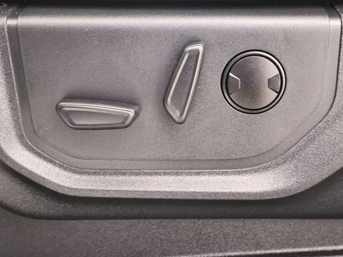 Certified 2022 Ford F250 Lariat w/ Lariat Ultimate Package image 14