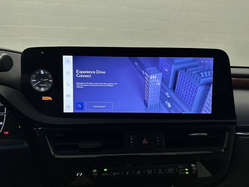 Used 2023 Lexus ES 300h w/ Premium Package image 24