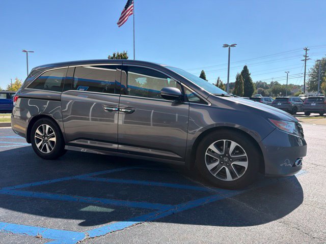 Used 2015 Honda Odyssey Touring Elite image 4