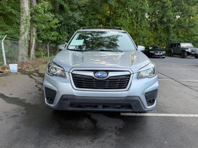 Used 2020 Subaru Forester Premium AWD/4WD image 2