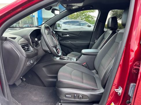 Used 2024 Chevrolet Equinox RS FWD image 3