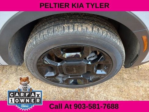 Used 2025 Kia Sorento SX image 15