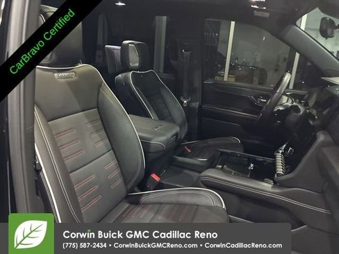 Certified 2025 GMC Yukon AT4 Ultimate image 31