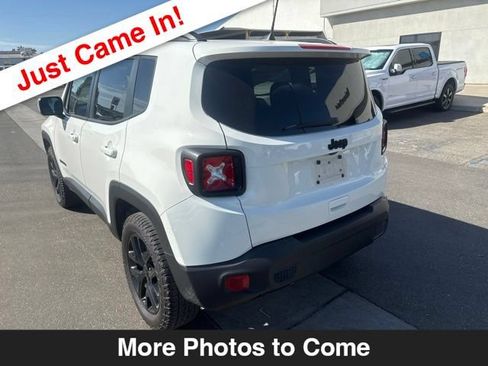 Used 2019 Jeep Renegade Altitude w/ Quick Order Package 2XM FWD image 3