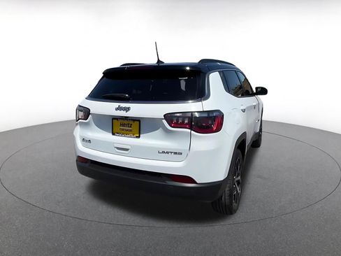 Used 2025 Jeep Compass Limited AWD/4WD image 14