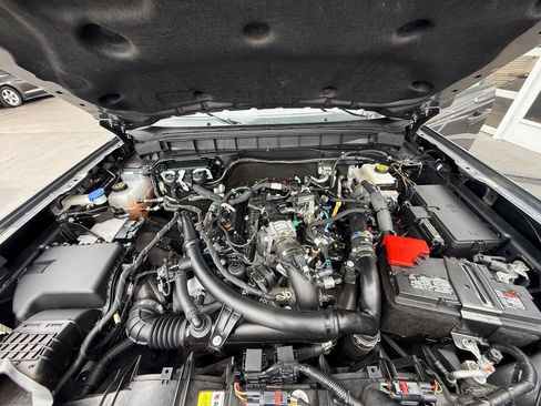 Used 2023 Ford Bronco Wildtrak AWD/4WD image 43