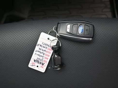 Used 2024 Subaru Outback Limited XT AWD/4WD image 13