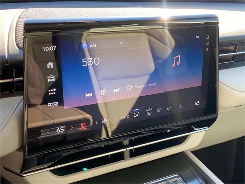 New 2026 Lincoln Nautilus Premier image 20