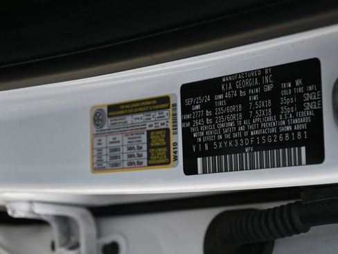 Used 2025 Kia Sportage EX w/ Premium Package image 31