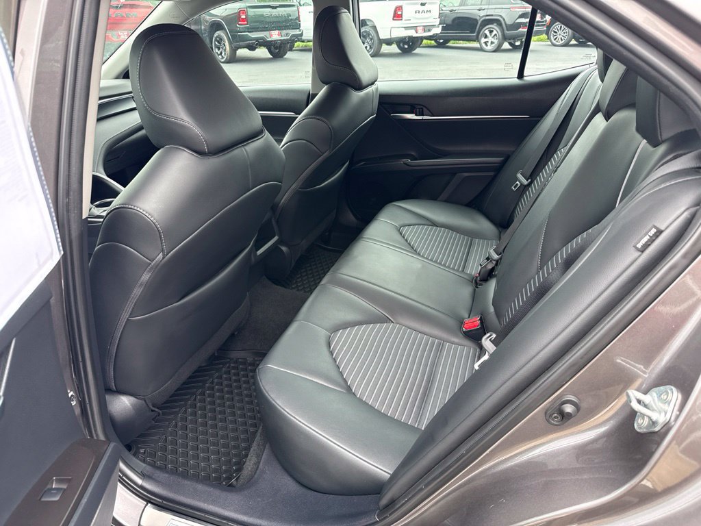 Used 2024 Toyota Camry SE FWD image 15