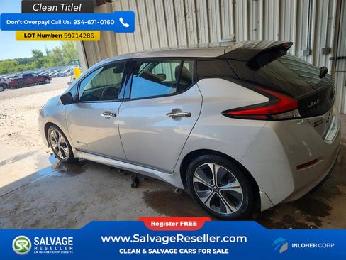 Used 2018 Nissan Leaf SL w/ SL Technology Package FWD image 3