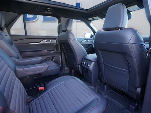 New 2026 Ford Explorer ST-Line w/ ST-Line Street Pack image 20