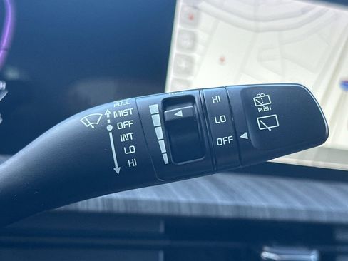 Used 2024 Kia Telluride EX image 42