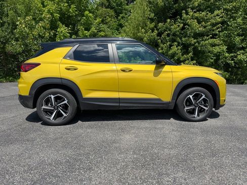 Used 2023 Chevrolet TrailBlazer RS w/ Sun and Liftgate Package AWD/4WD image 15