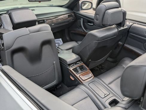 Used 2010 BMW 335i Convertible RWD image 17