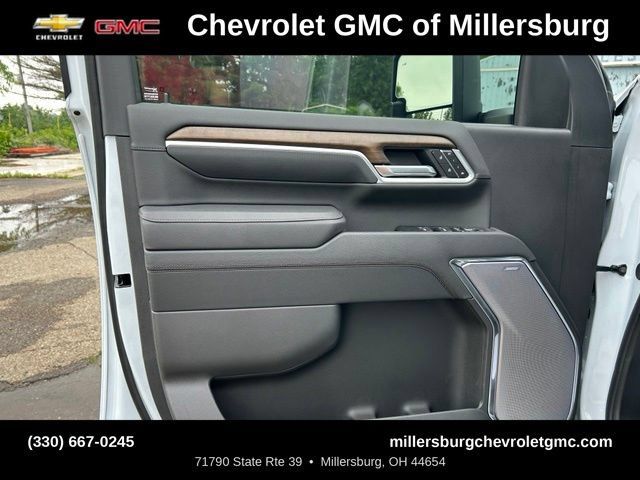 New 2026 Chevrolet Silverado 2500 High Country w/ High Country Premium Package AWD/4WD image 18