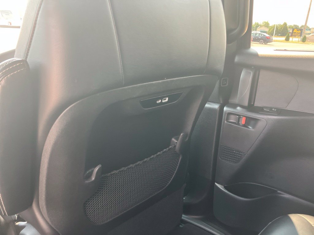 Used 2025 Chrysler Pacifica Select FWD image 25