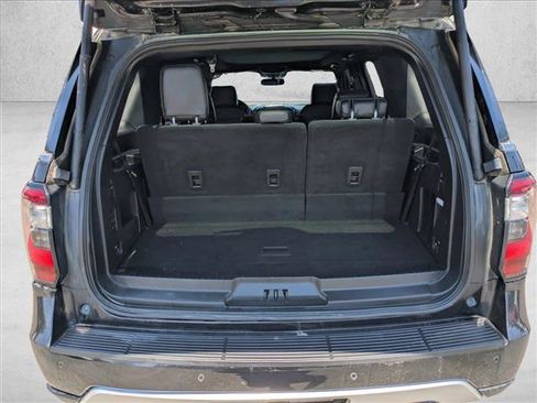 Used 2019 Ford Expedition Limited w/ Equipment Group 301A AWD/4WD image 6