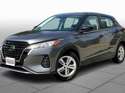 Certified 2021 Nissan Kicks S