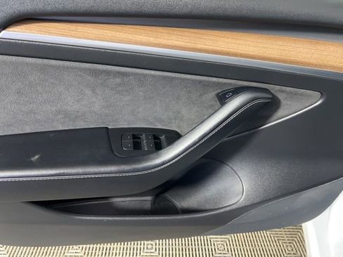 Used 2022 Tesla Model 3 Performance AWD/4WD image 15