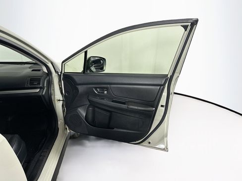 Used 2014 Subaru Crosstrek 2.0i Limited image 29