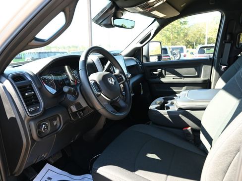 New 2025 RAM 2500 Tradesman image 10