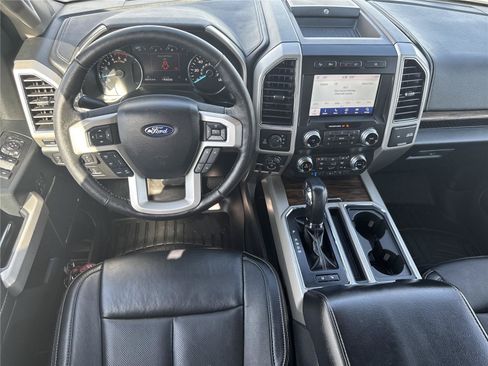 Used 2019 Ford F150 Lariat w/ Equipment Group 502A Luxury AWD/4WD image 14