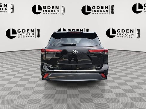 Used 2020 Toyota Highlander Limited AWD/4WD image 7