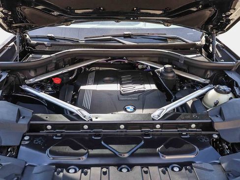 Used 2023 BMW X5 sDrive40i w/ Parking Assistance Package image 29