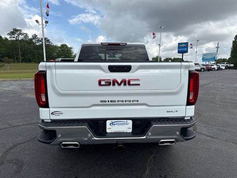 New 2026 GMC Sierra 1500 SLT AWD/4WD image 4