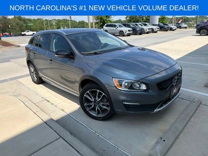 Used 2018 Volvo V60 T5 Cross Country w/ Convenience Package