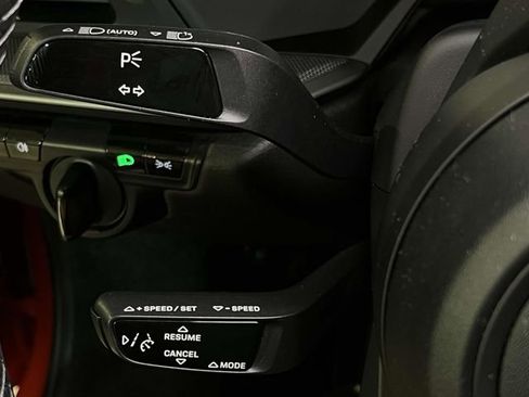 Certified 2021 Porsche 911 Carrera 4S image 43