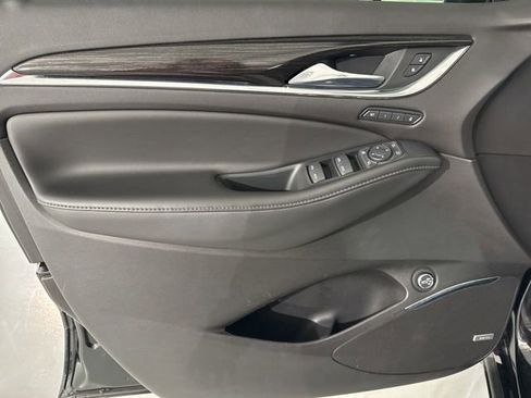 Used 2021 Buick Enclave Avenir w/ Avenir Technology Package image 21