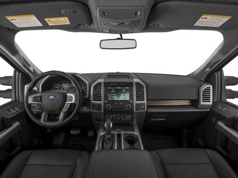 Used 2017 Ford F150 Lariat w/ Equipment Group 502A Luxury RWD image 5
