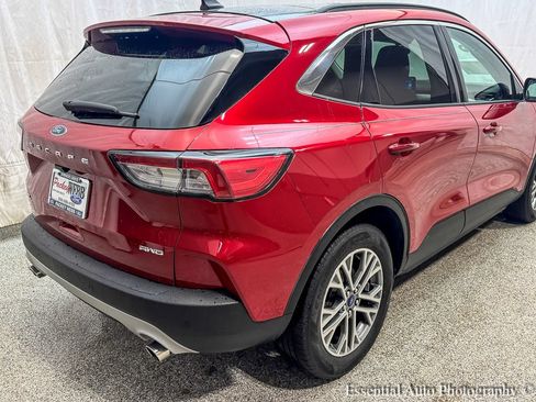 Used 2022 Ford Escape SEL AWD/4WD image 7