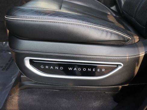 Used 2023 Jeep Grand Wagoneer L Series II image 73