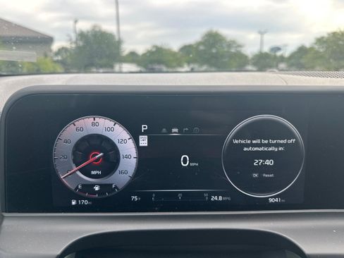 Used 2024 Kia Seltos SX w/ SX Sunroof Package AWD/4WD image 20