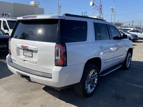 Used 2018 GMC Yukon SLT w/ Premium Edition image 7