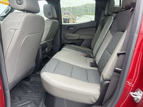 Used 2024 Chevrolet Colorado ZR2 w/ ZR2 Bison Edition AWD/4WD image 27