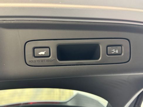 Used 2025 Acura ADX AWD image 34