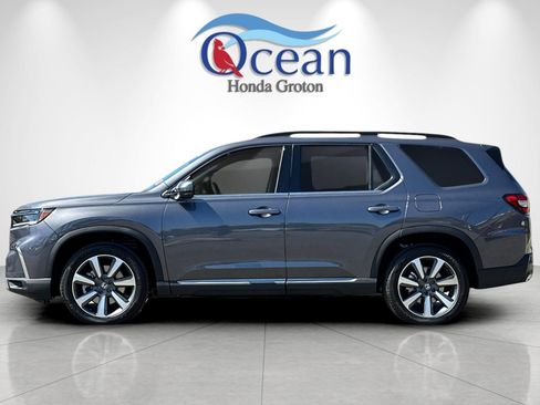 New 2025 Honda Pilot Elite image 2