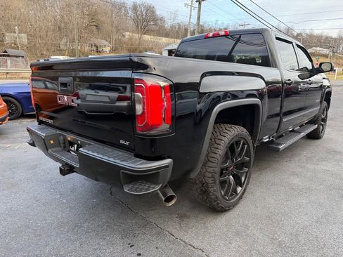 Used 2017 GMC Sierra 1500 SLT w/ SLT Premium Package image 9