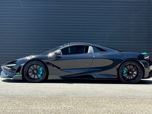Used 2022 McLaren 765LT RWD image 2