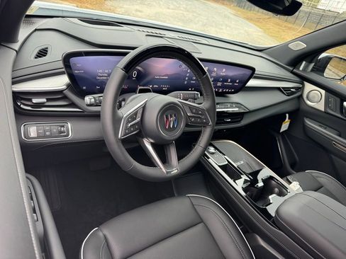 New 2026 Buick Enclave Avenir w/ Super Cruise Package image 3