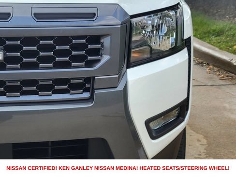 Certified 2025 Nissan Frontier SV w/ SV Convenience Package AWD/4WD image 10